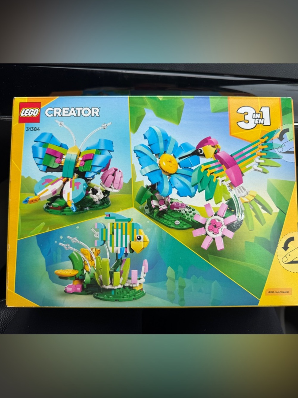 Lego Creator 3-in-1 Colorful Hummingbird #31384 Brand New/Never opened - Picture 2 of 2